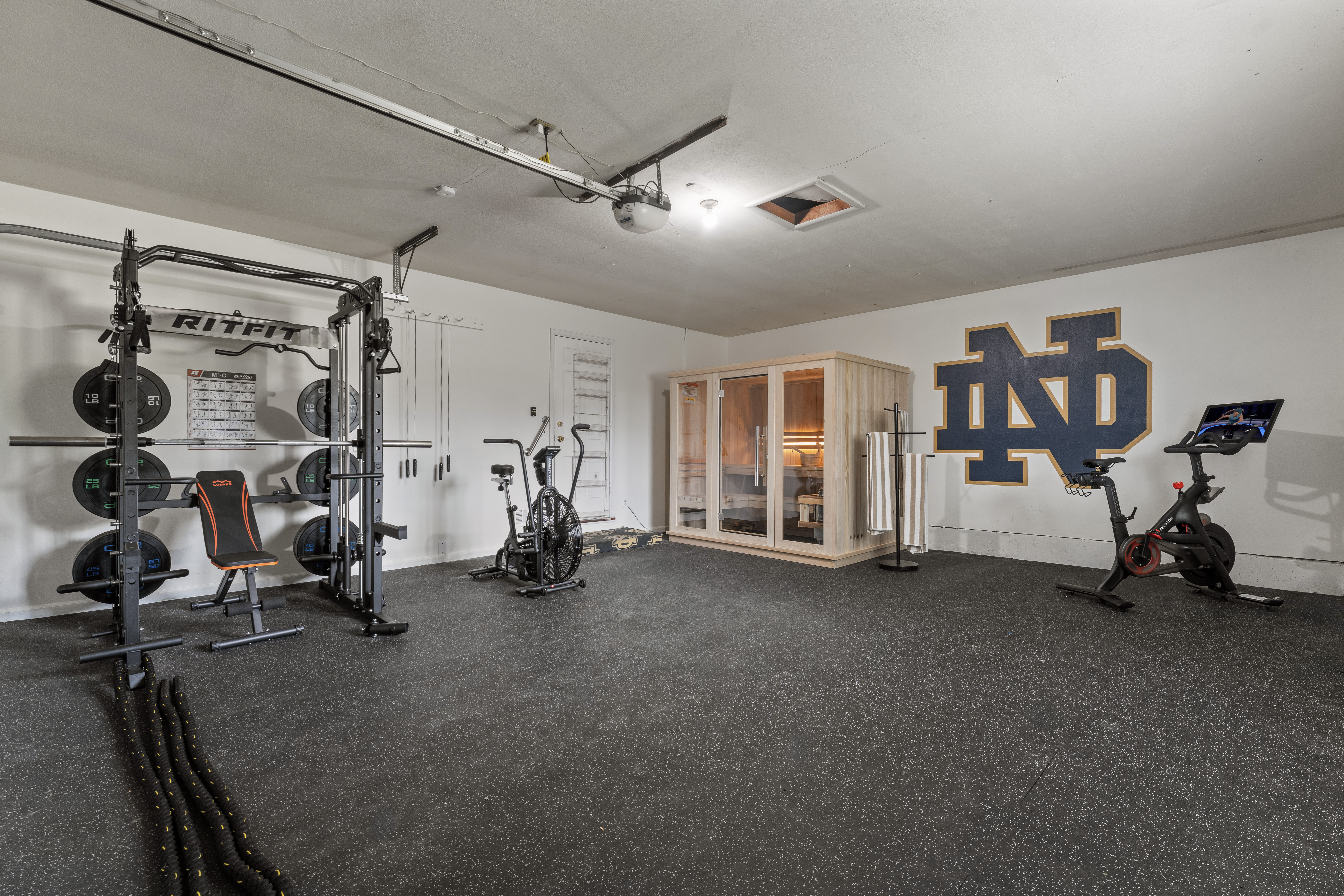 Rockne Compound gym