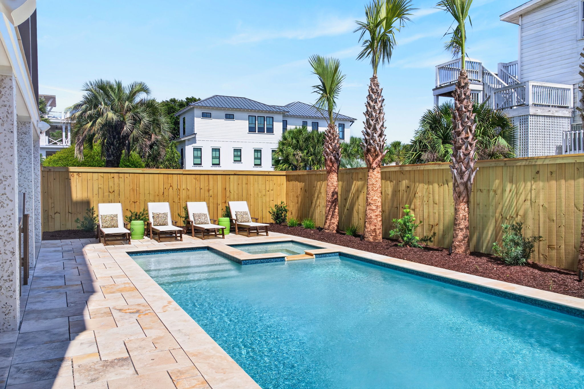 Private Pool | Tahanan Palms | 3 38th Ave | IOP Escapes