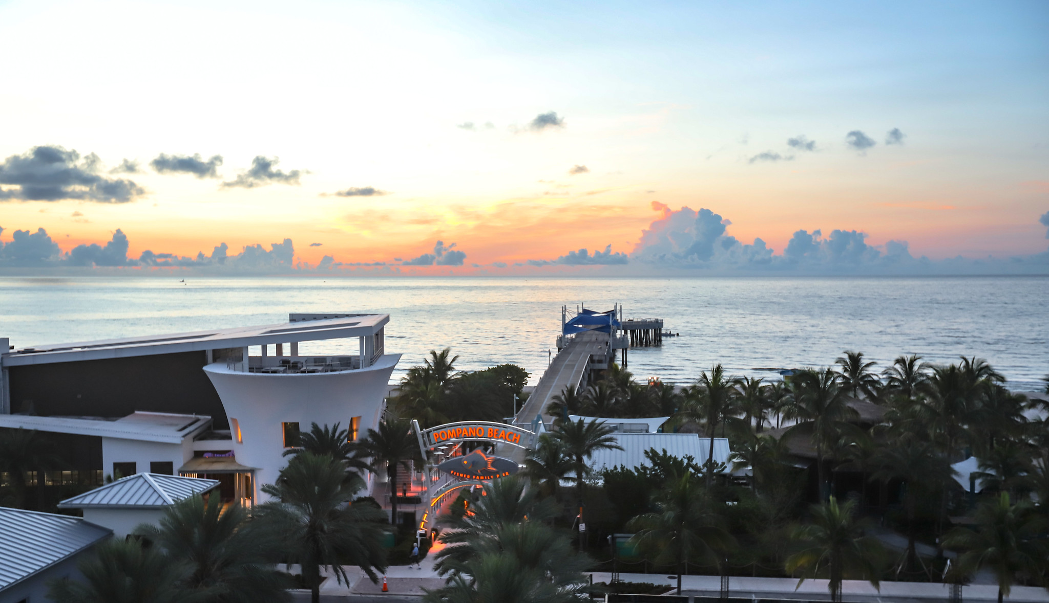 Dining Pompano Beach