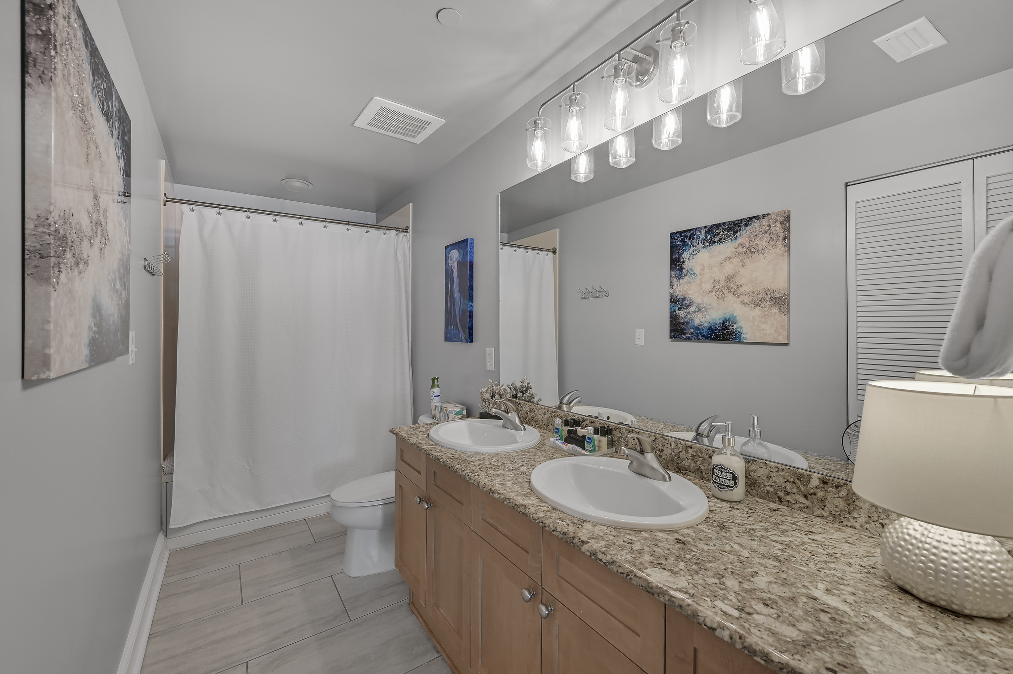 Private bathroom for second bedroom
