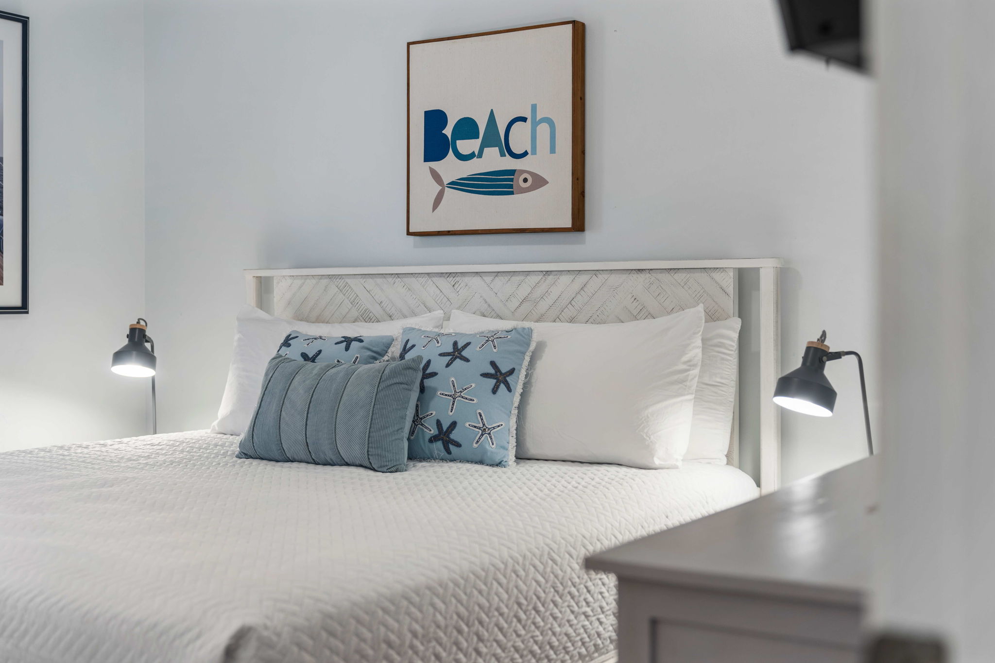 Bedroom 2 | Beach Breeze | Oceanview 202 | 1116 Ocean Blvd, Isle of Palms, SC | IOP Escapes