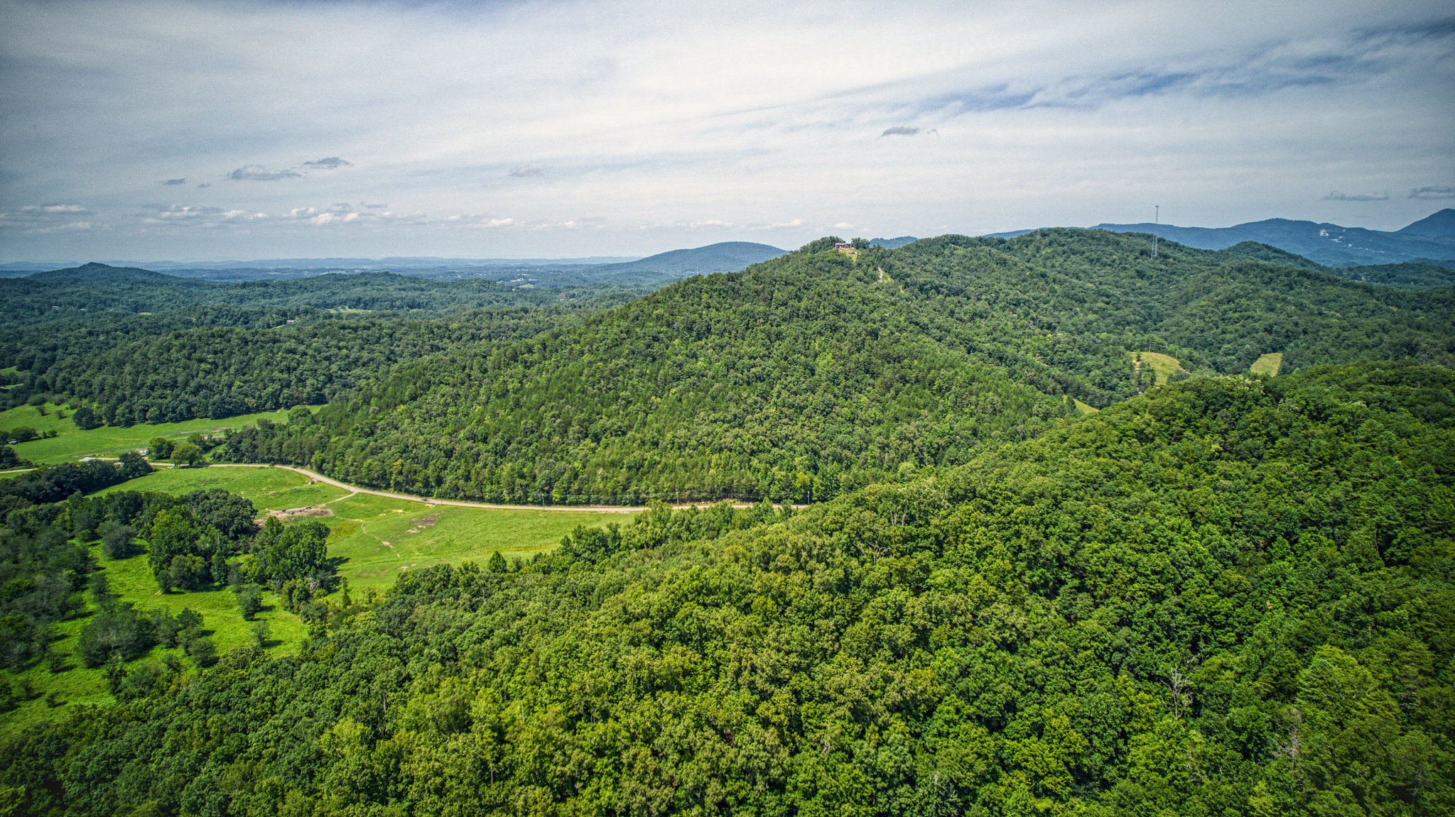 Rolling Smoky Mountain views near Moonrise Ridge