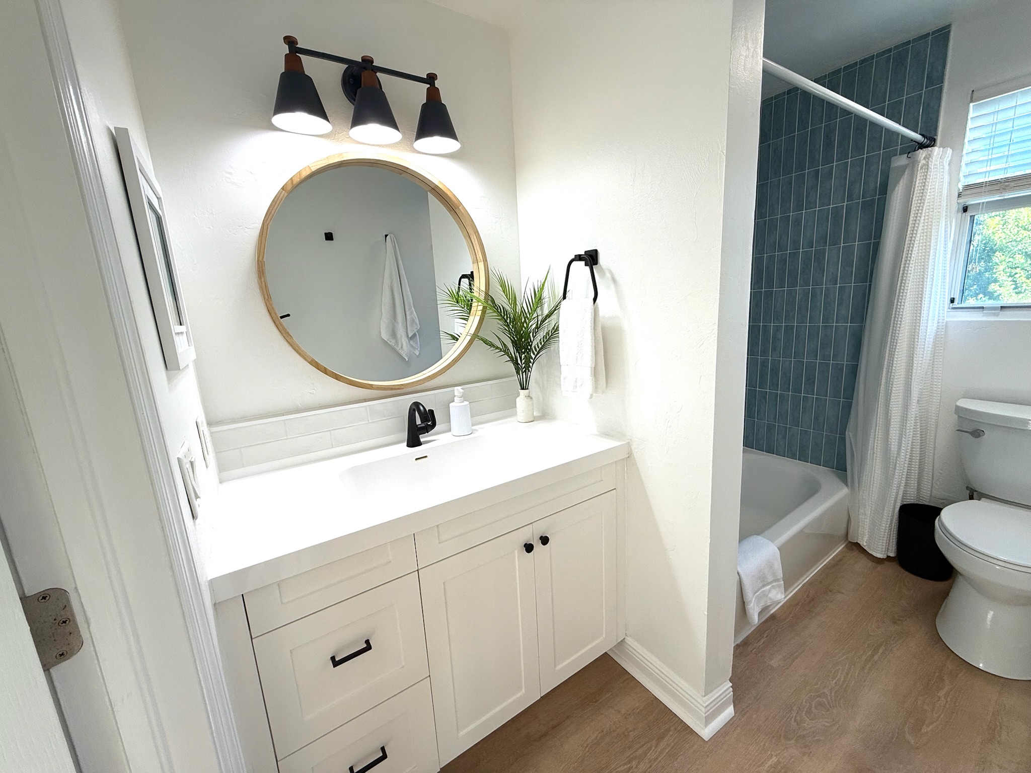 The third bedroom located adjacent to the third King size bedroom