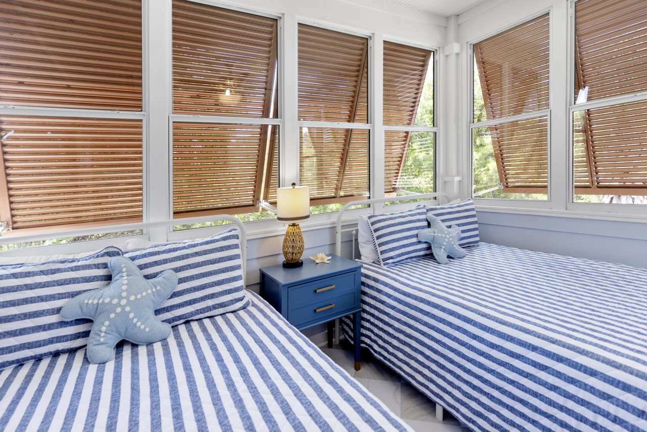 5th Bedroom (2nd Floor)