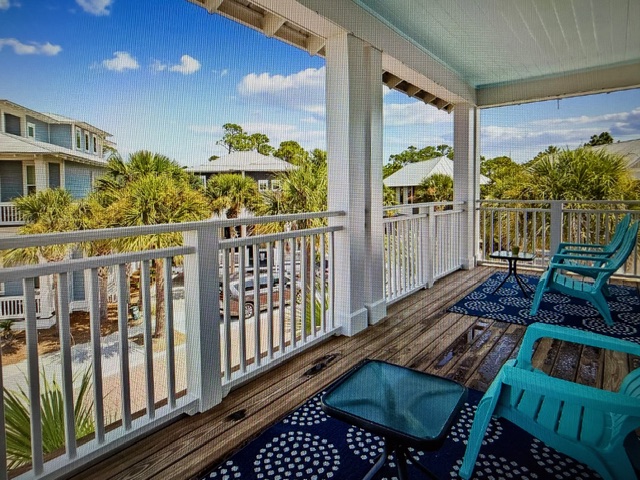 2nd story porch