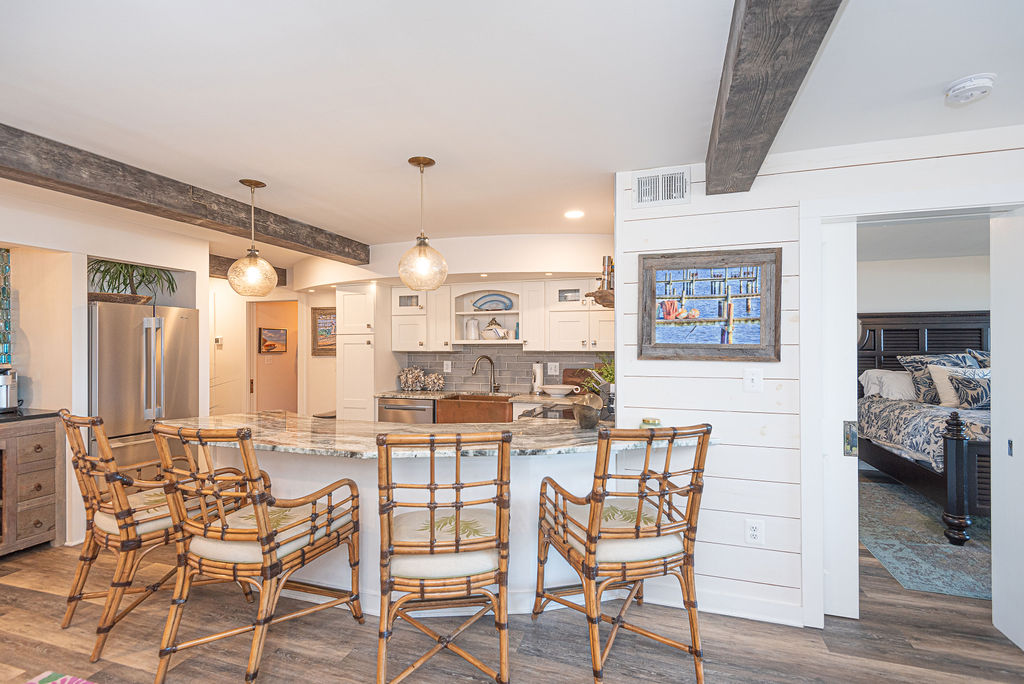 Kitchen island