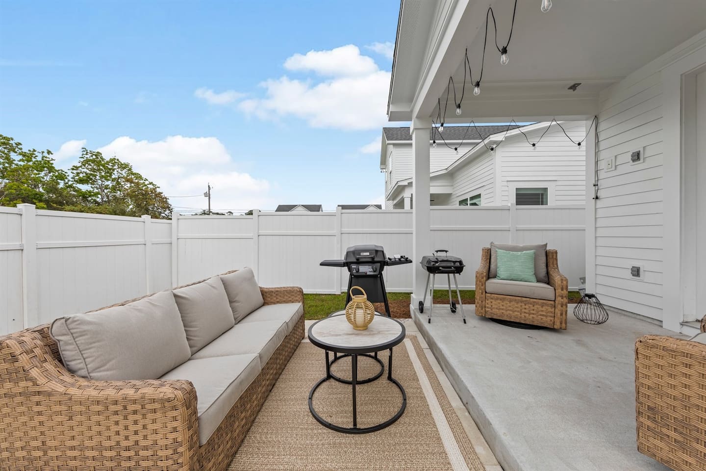 ★ "Super clean, so very comfortable, roomy, and the golf cart was so helpful!"