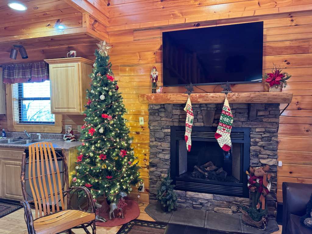 Cozy holiday vibes with our beautifully decorated Christmas tree
