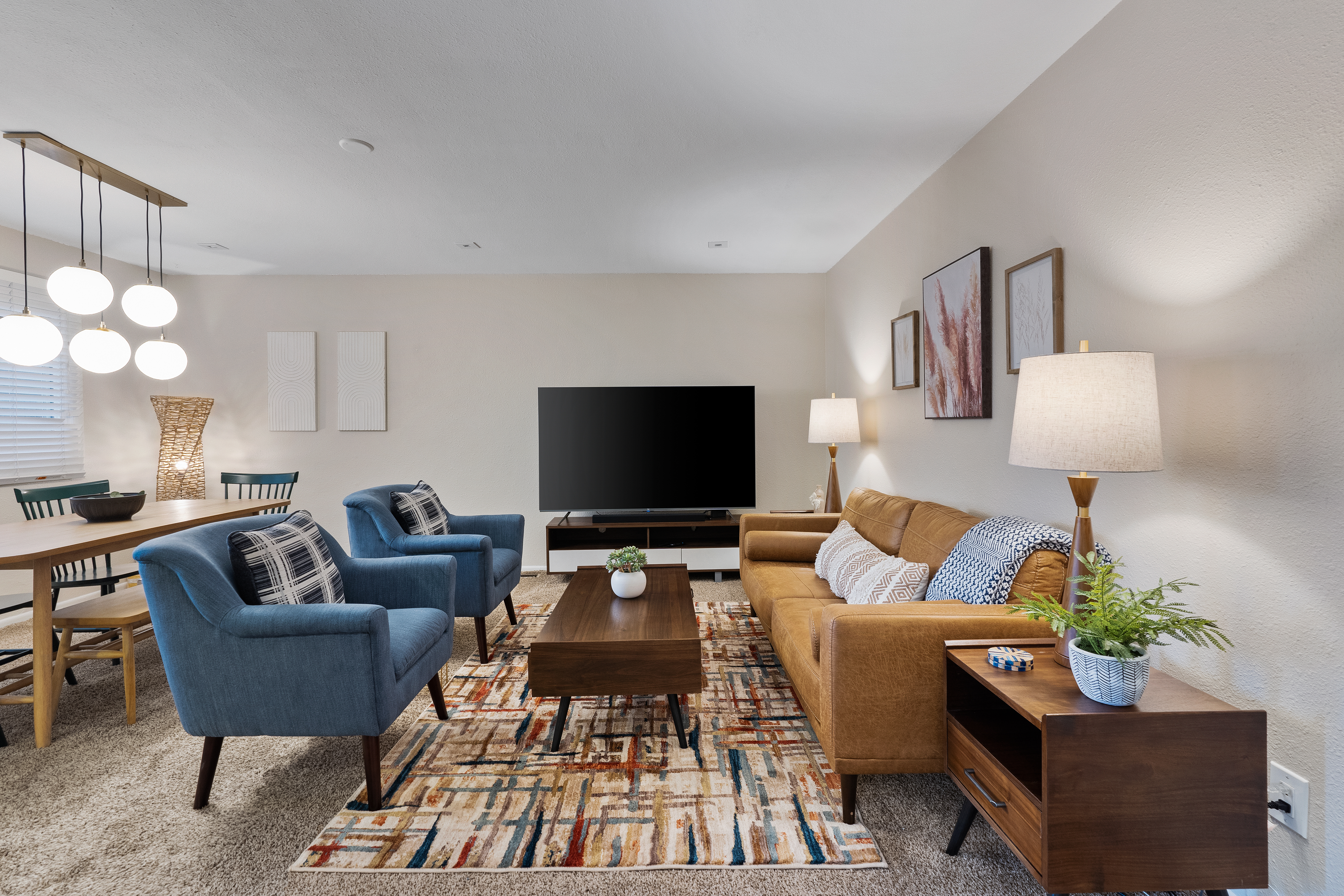 East Side - Hot Tub Oasis - Dog Friendly — Loveland, CO — vacation rental