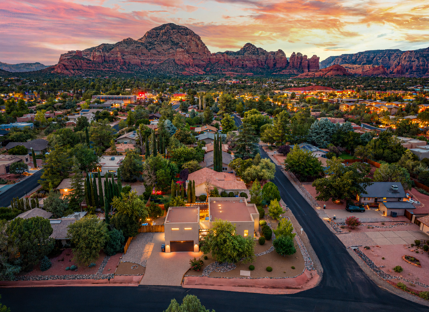 {West Sedona} Stay surrounded by iconic red rocks, with hiking, dining, shopping and adventures just minutes away.