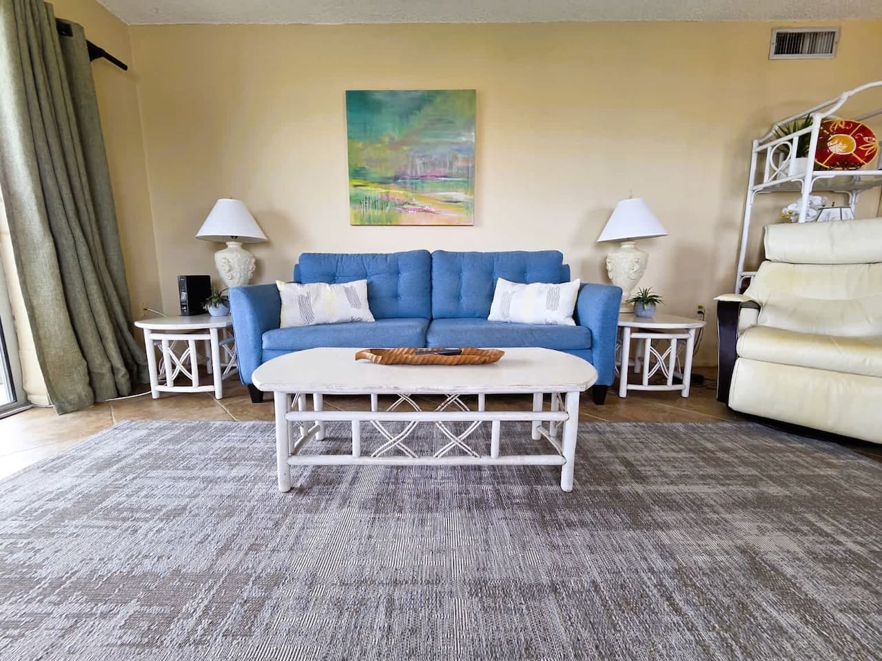• family vacation rental at Crescent Beach
• condo with beach access and pool in St Augustine