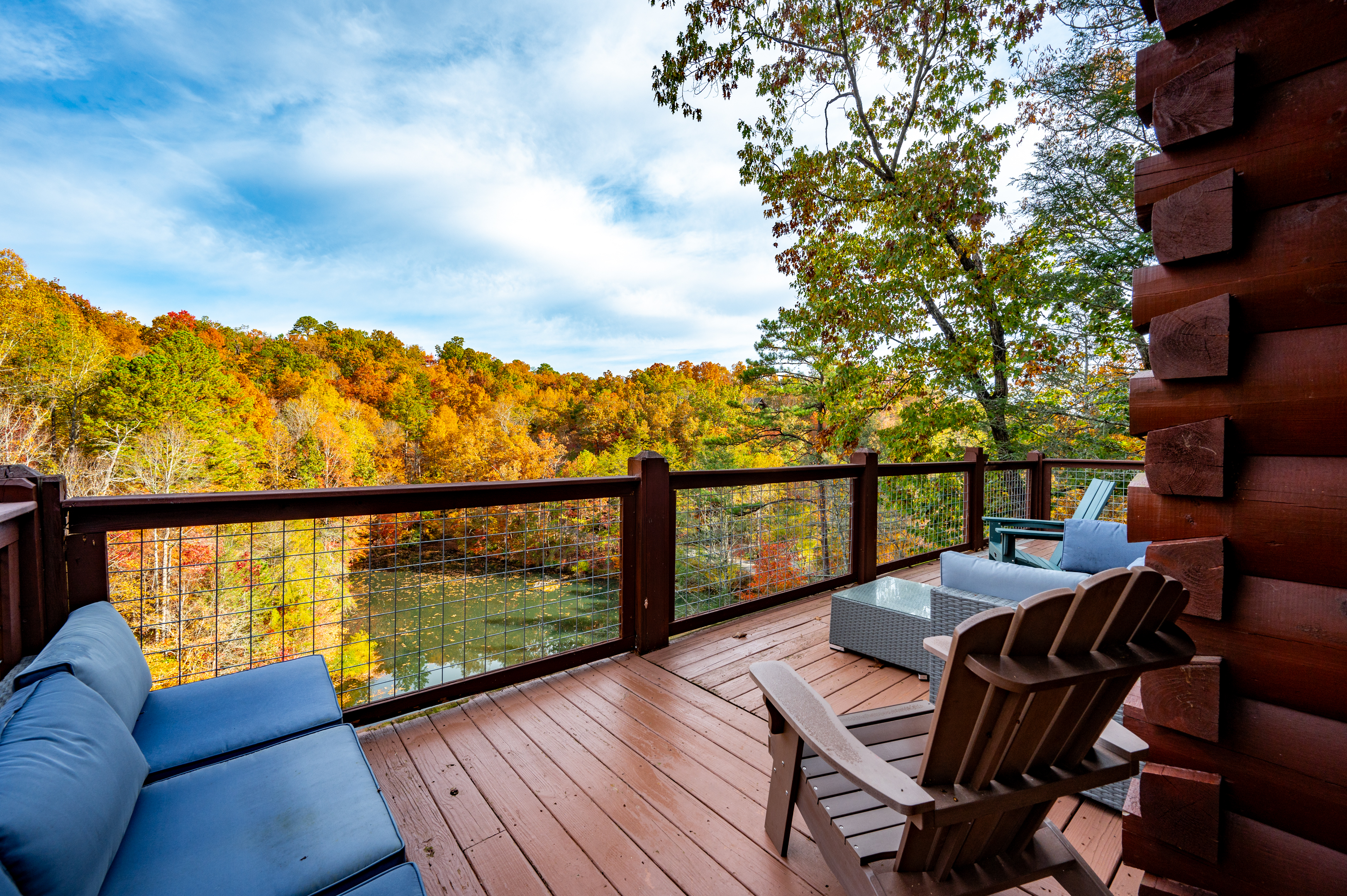 Kick Back w/Beverage In Hand & Embrace The Views