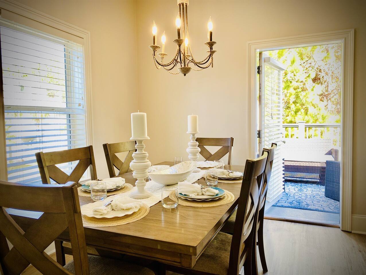 Dining Table seating for 8