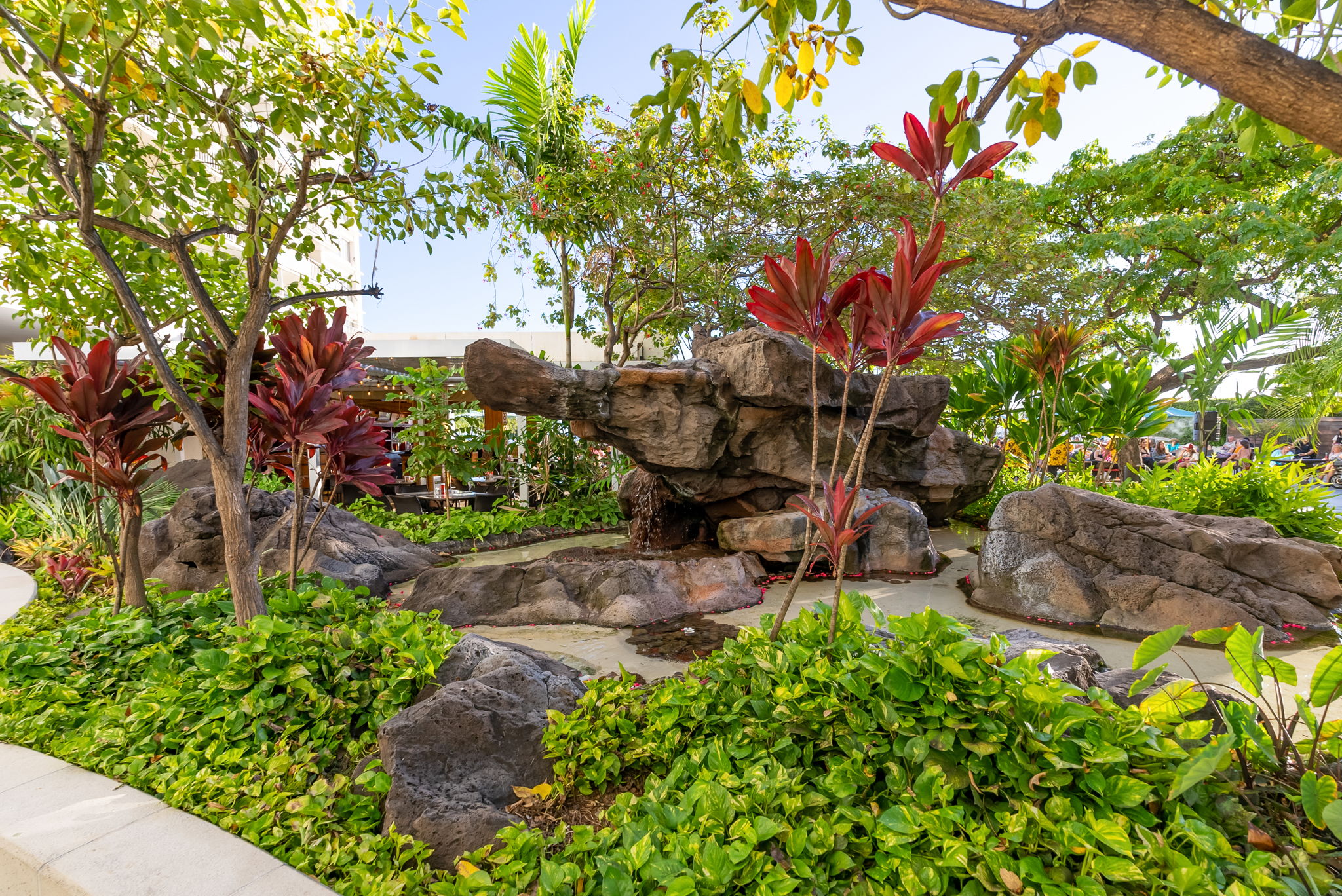 Garden and fountain area located on the lobby level