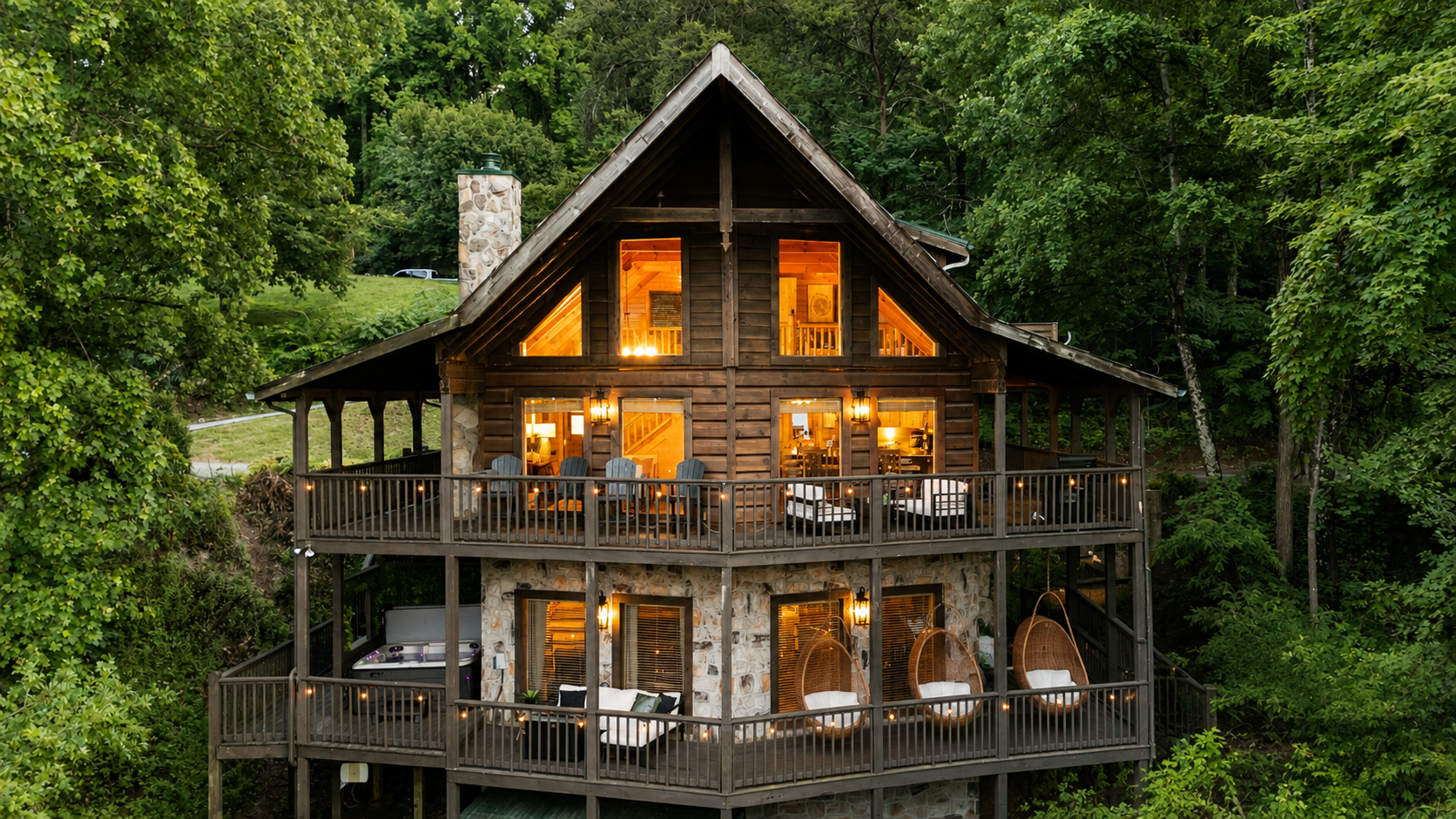 A curated design for outdoor relaxation and hanging out.