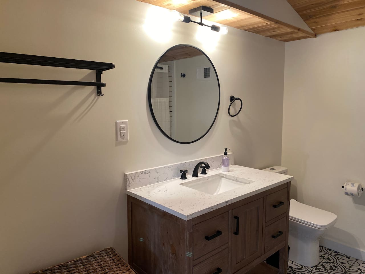 Second floor bathroom with bathtub 