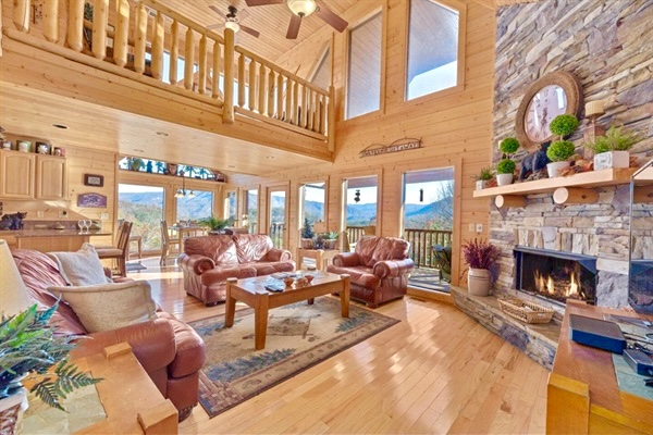 Relax by the warm fireplace and gather in the spacious living room. the perfect place for laughter, cozy conversations, and making unforgettable memories!