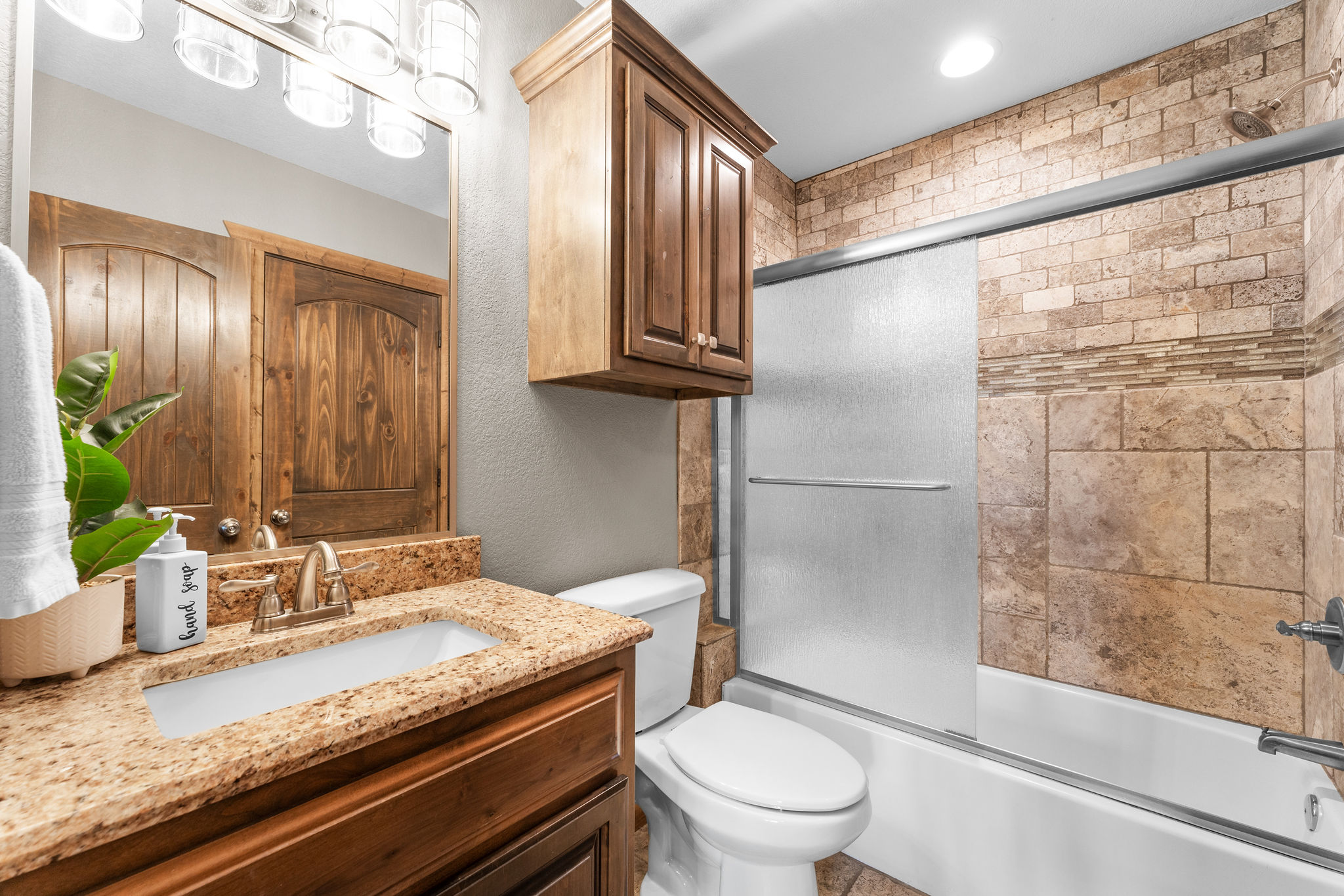 Tub/Shower combo