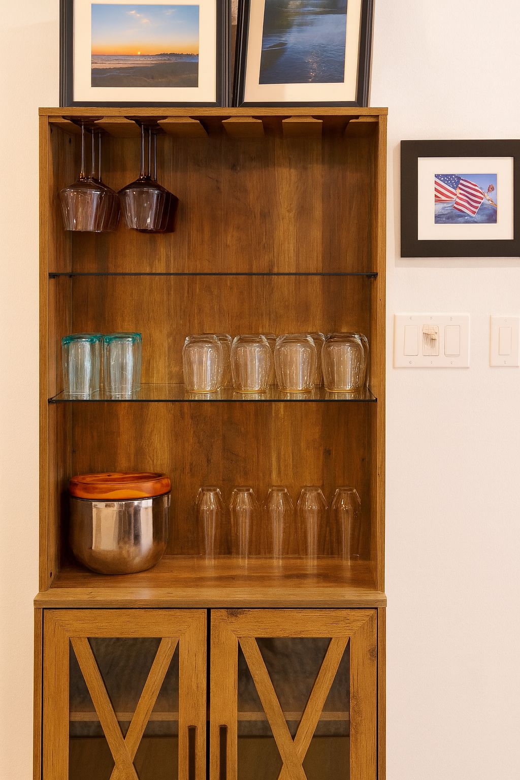 gourmet kitchen and beverage center perfect for group gathering