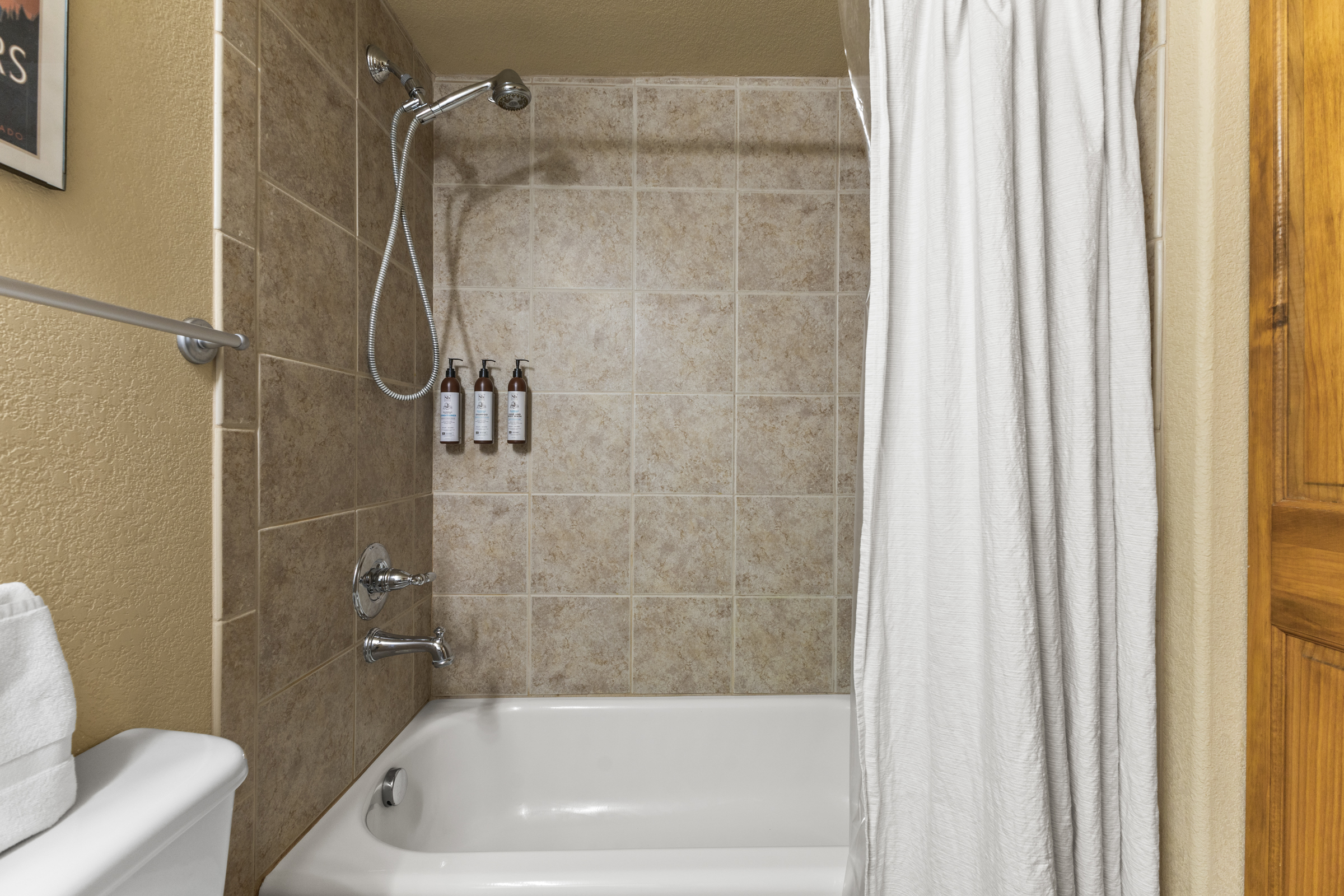 Bathroom #2 | Tub-Shower Combo