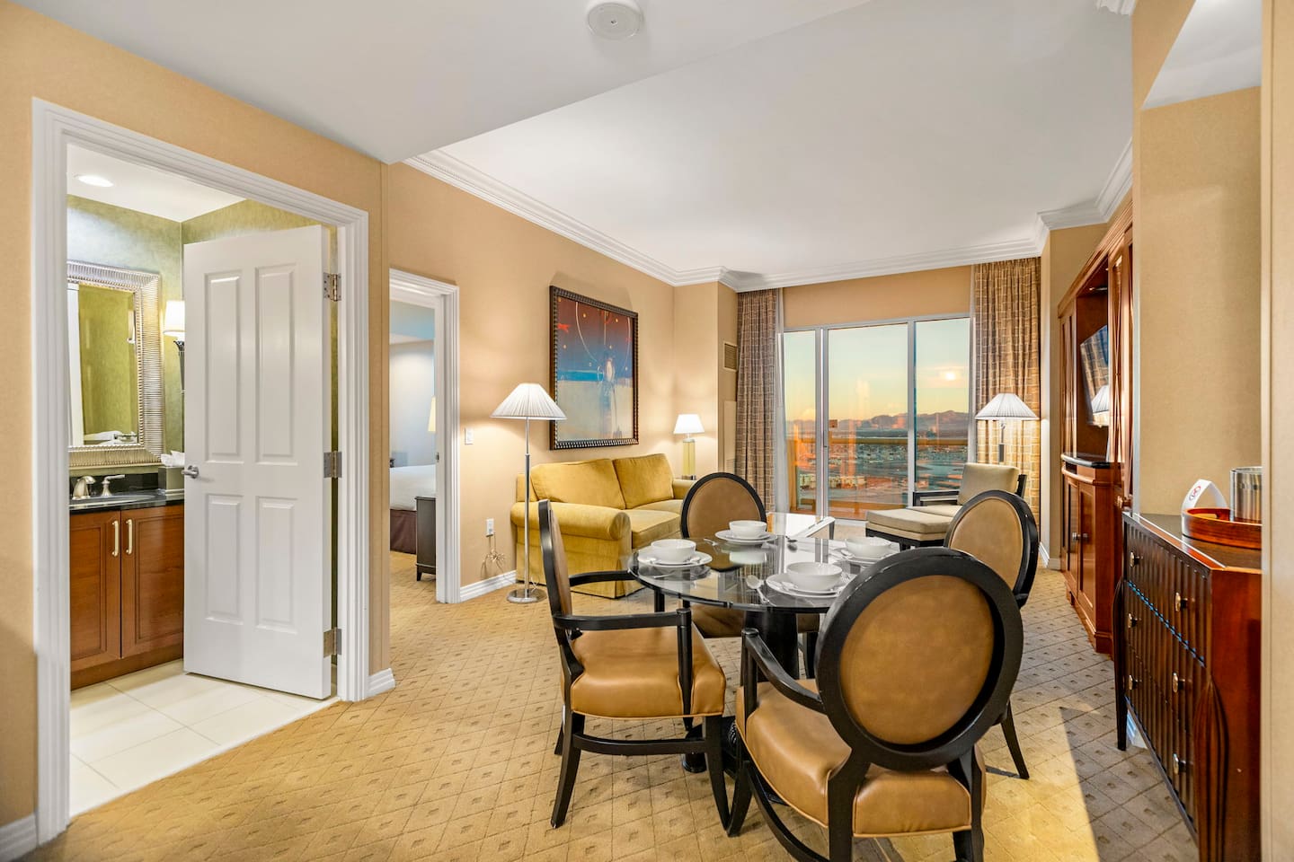 Living / Dining area