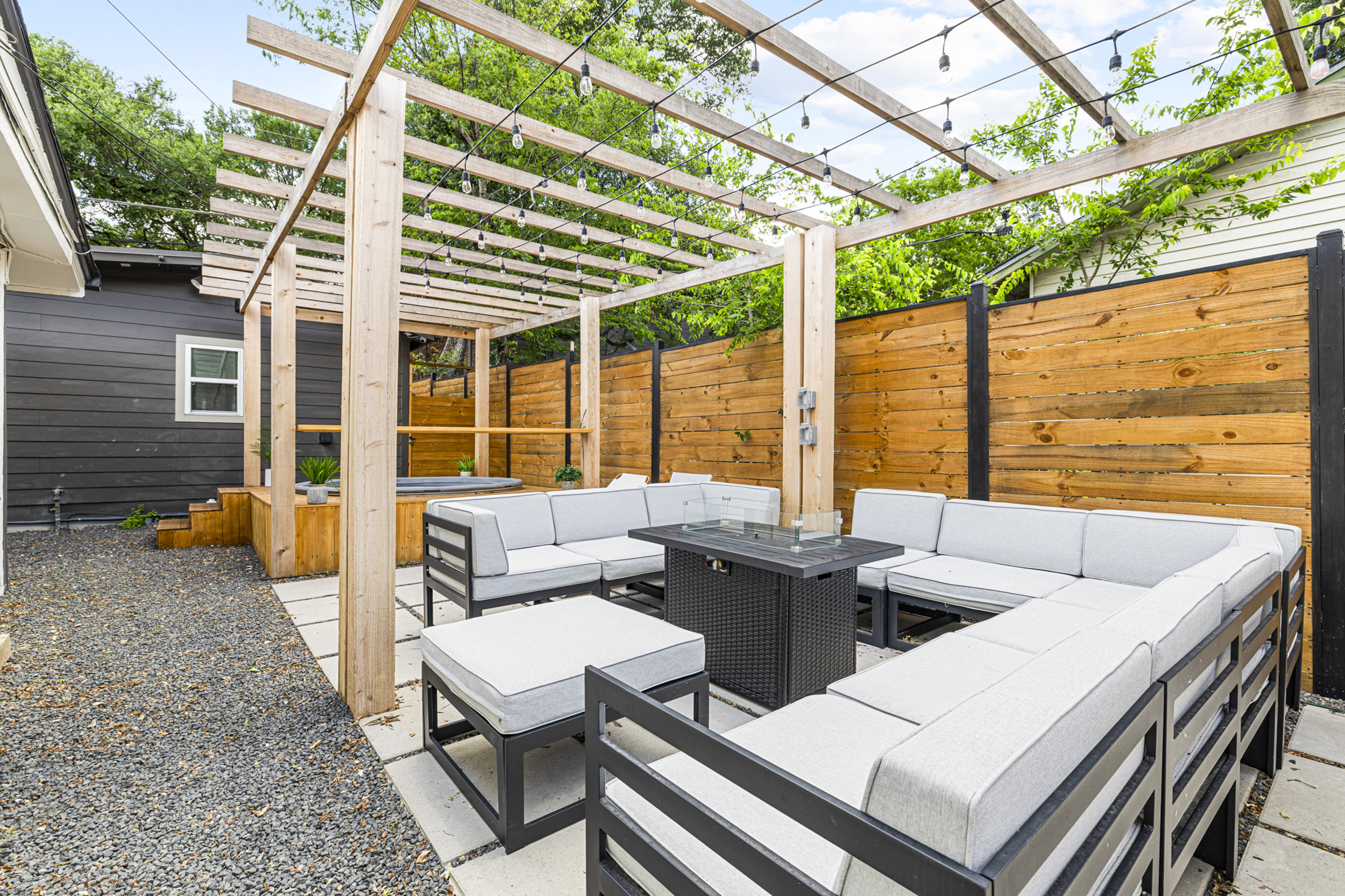 Stylish seating and twinkling lights for unforgettable evenings under the stars!