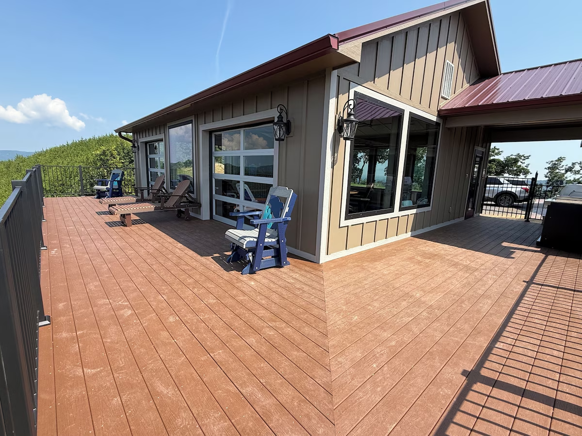 A 10ft deck wraps around 2 sides of the pool house so you can soak up the sun!