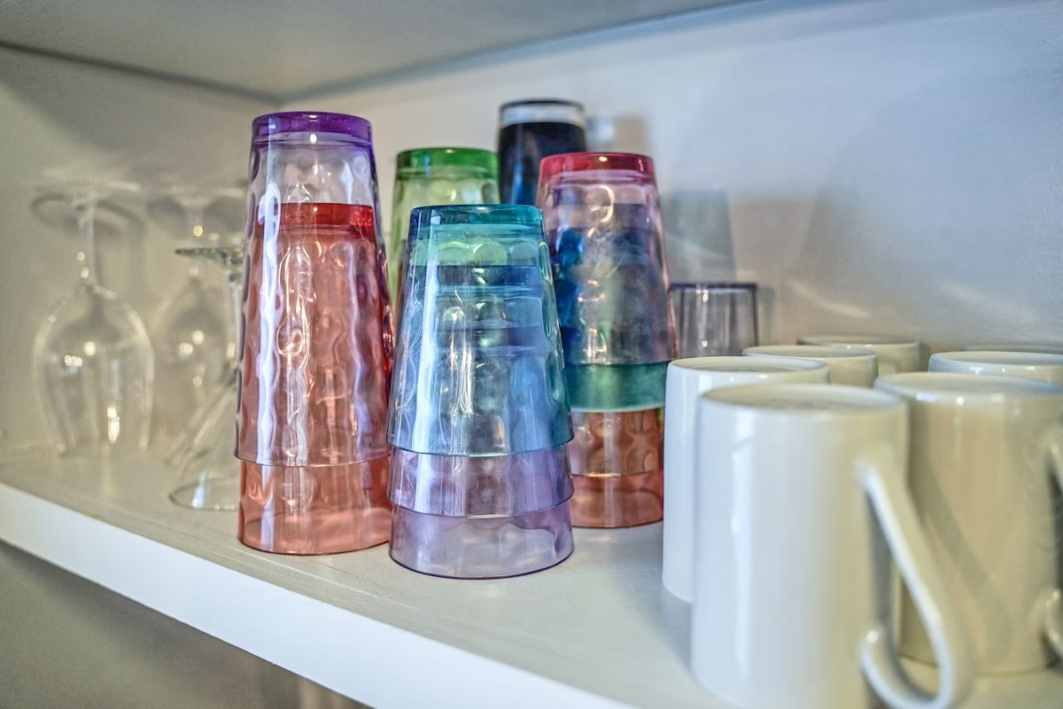 25 21st Avenue | Seas the Day | Kitchen | IOP Escapes