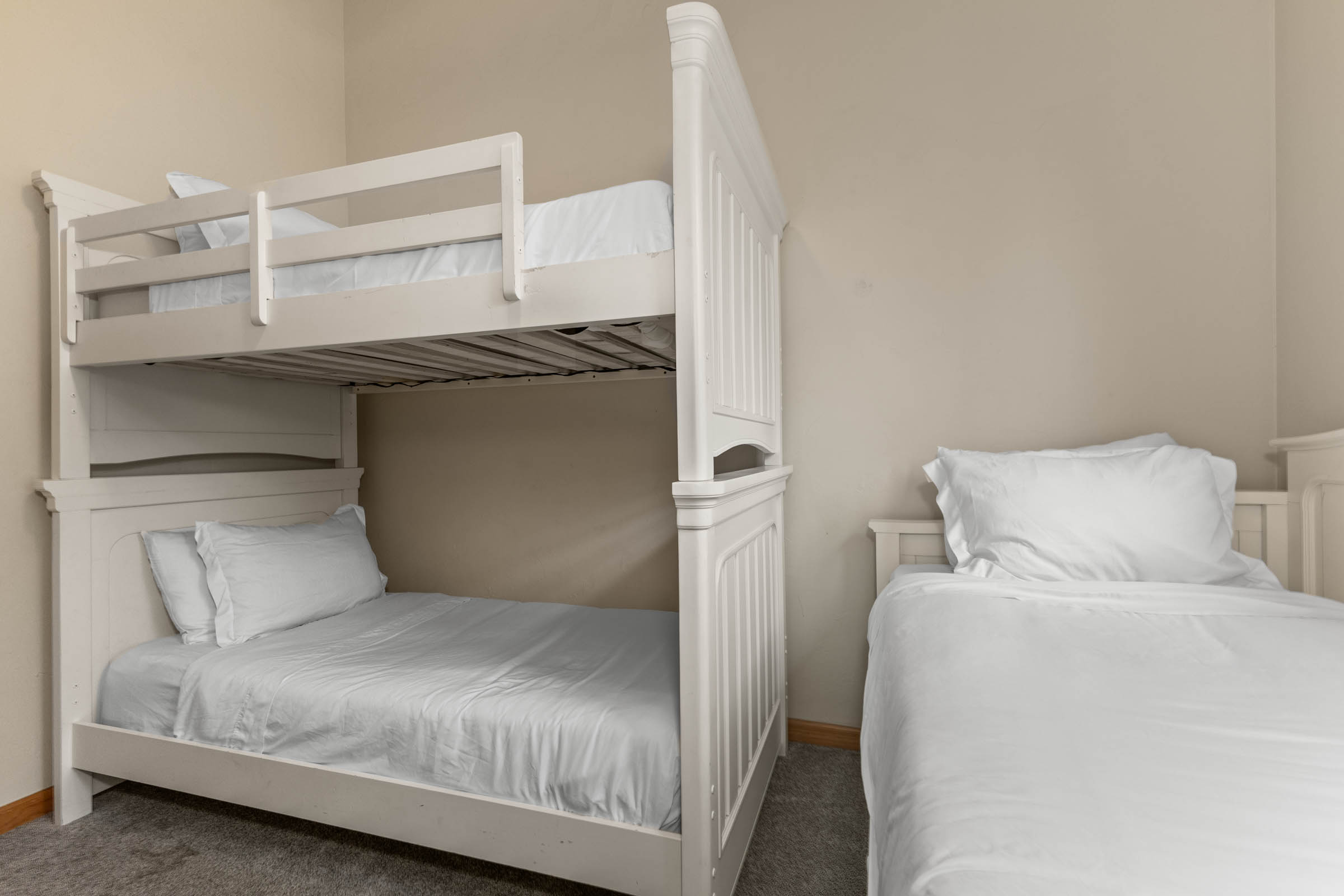 Bedroom 2 | Twin Bunk | Daybed with trundle storage drawers