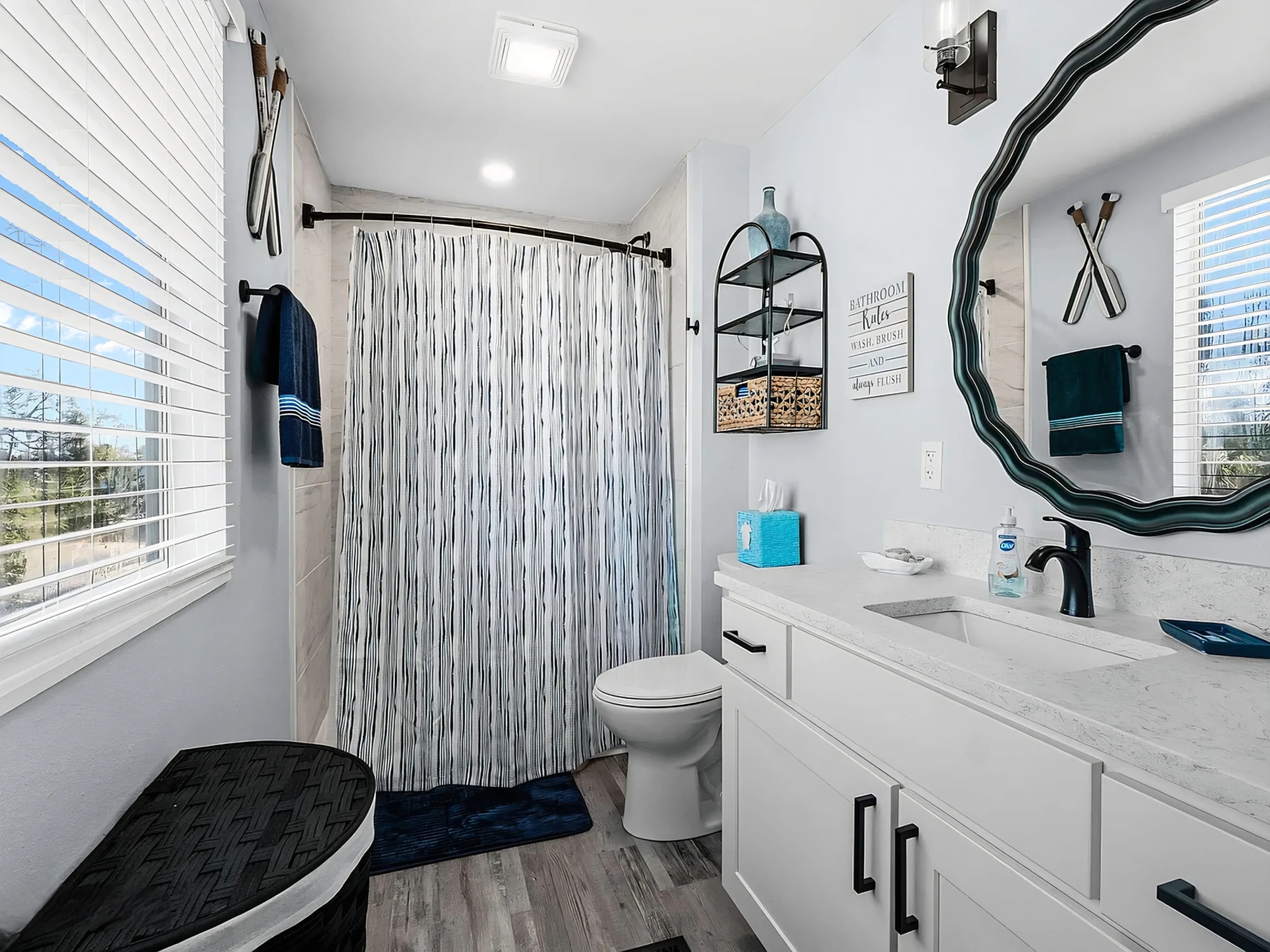 Biltmore Beach Aloft (3rd floor) bathroom