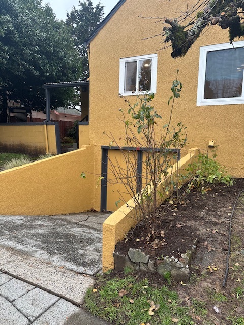 Steep driveway offers additional parking (with parking brake)