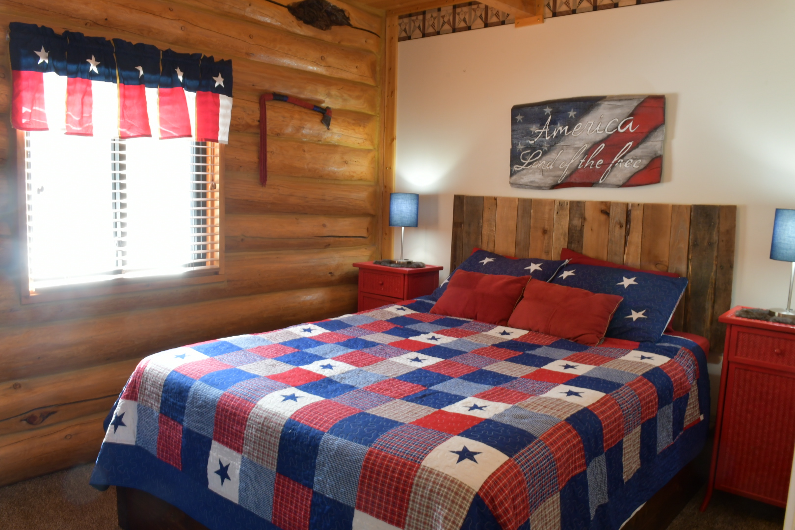 Americana Room (bedroom #2)