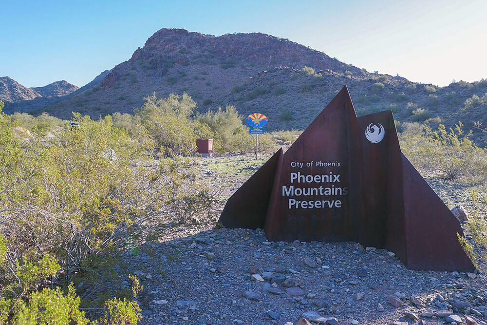 Nearby Phoenix Mountain Preserve - Ample hiking and mountain bike trails!