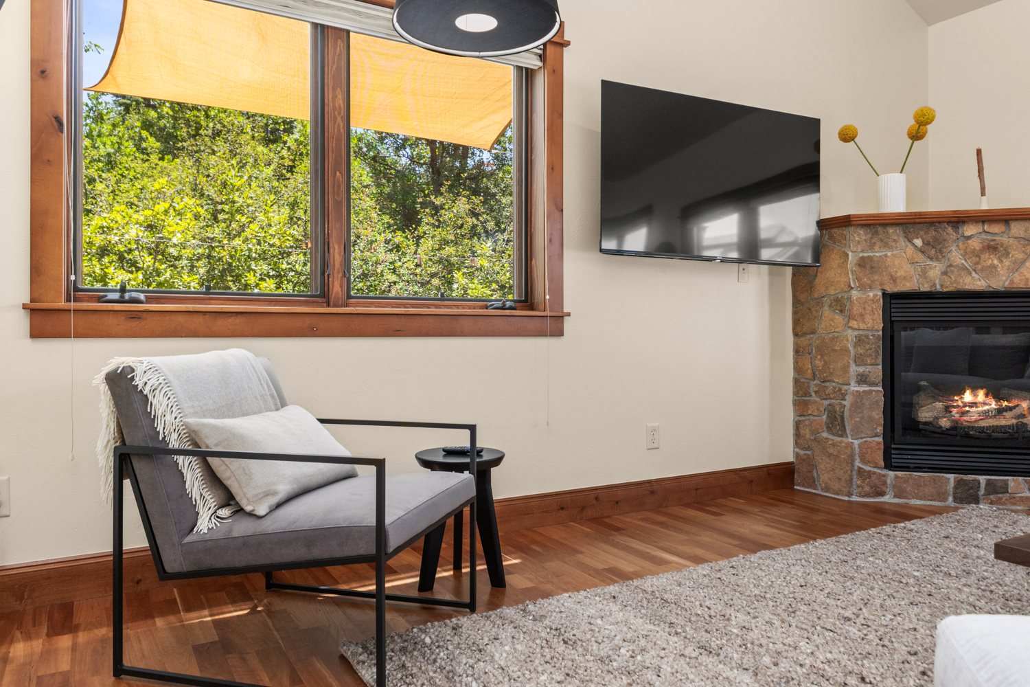 Upstairs Living Area