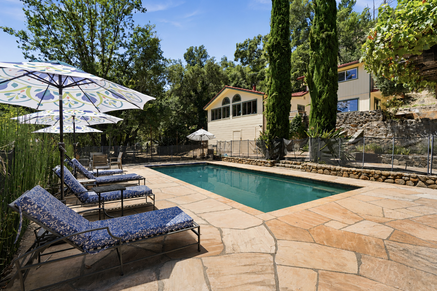 Poolside lounging in the heart of Napa Valley