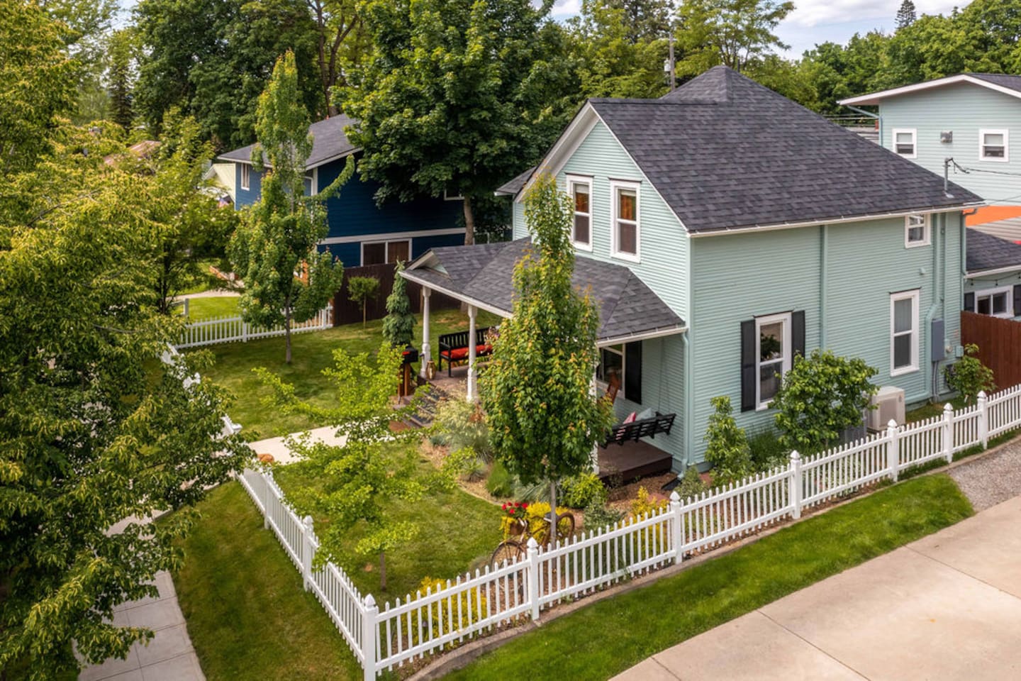 Lush, fully fenced yard-great for little ones and pets to play safely.

