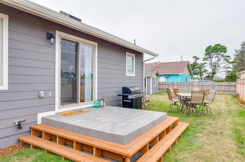Entrance to expansive back yard.
