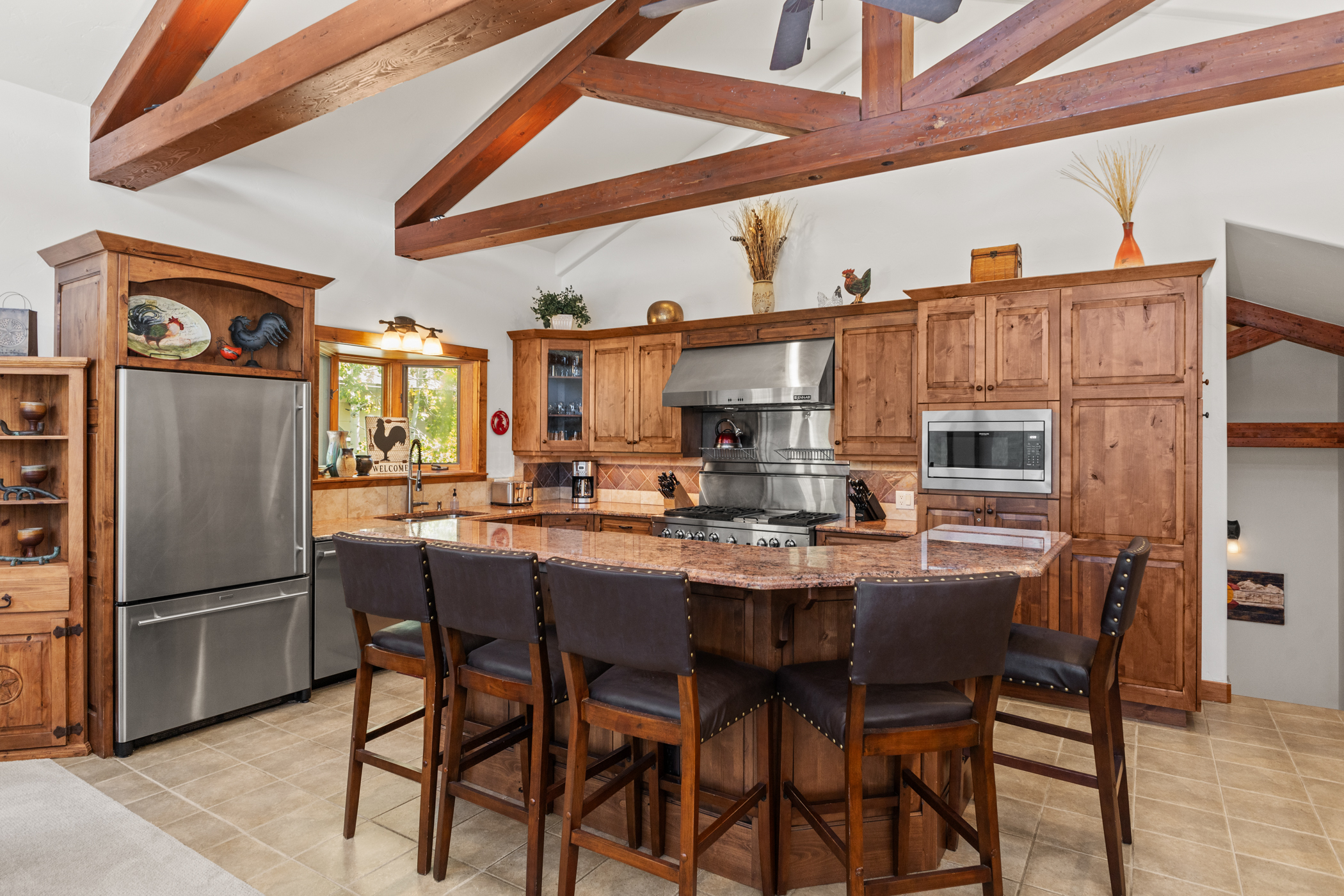 Top Level - Kitchen with Breakfast Bar