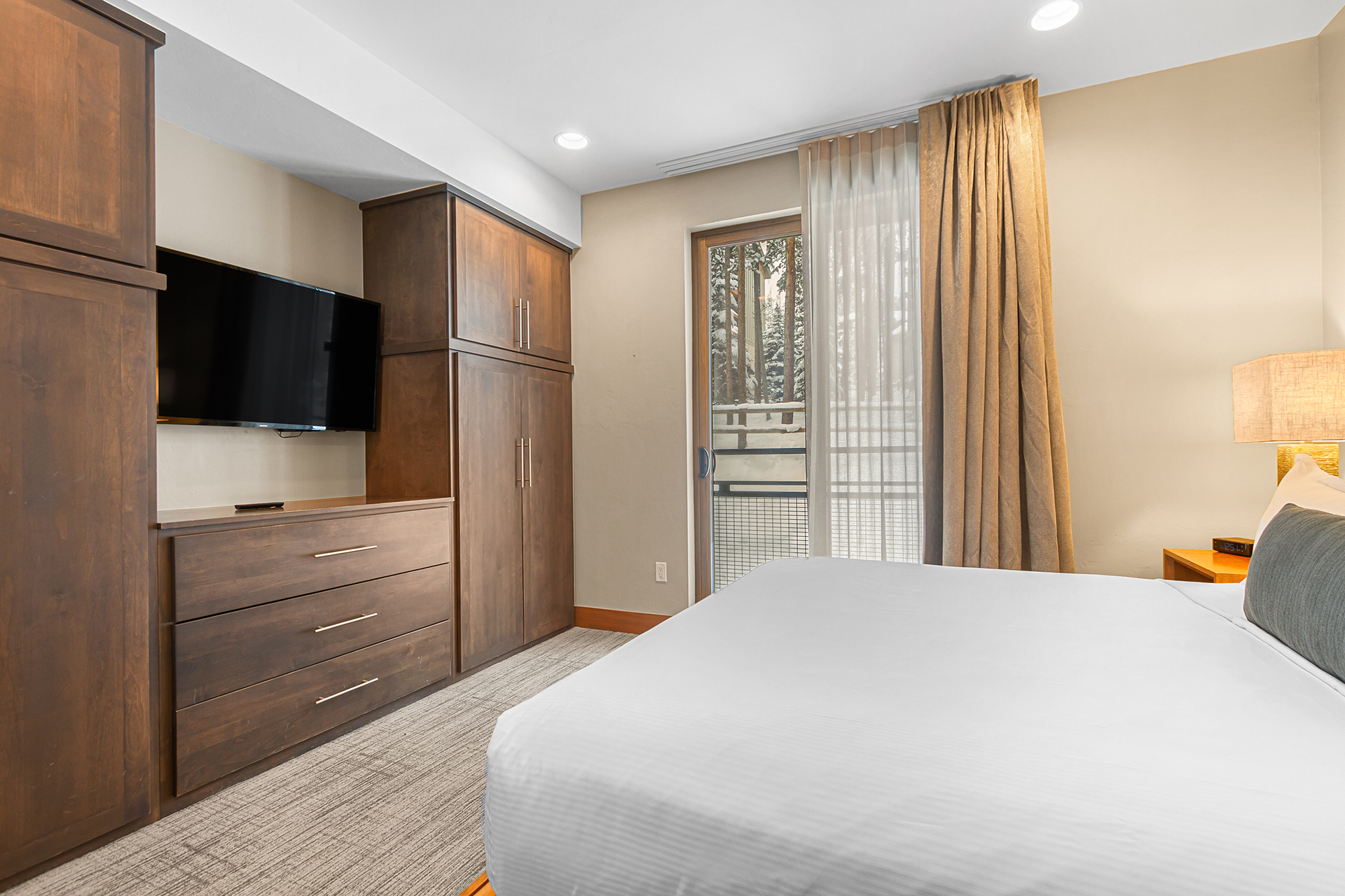 2 lock off - bedrooms