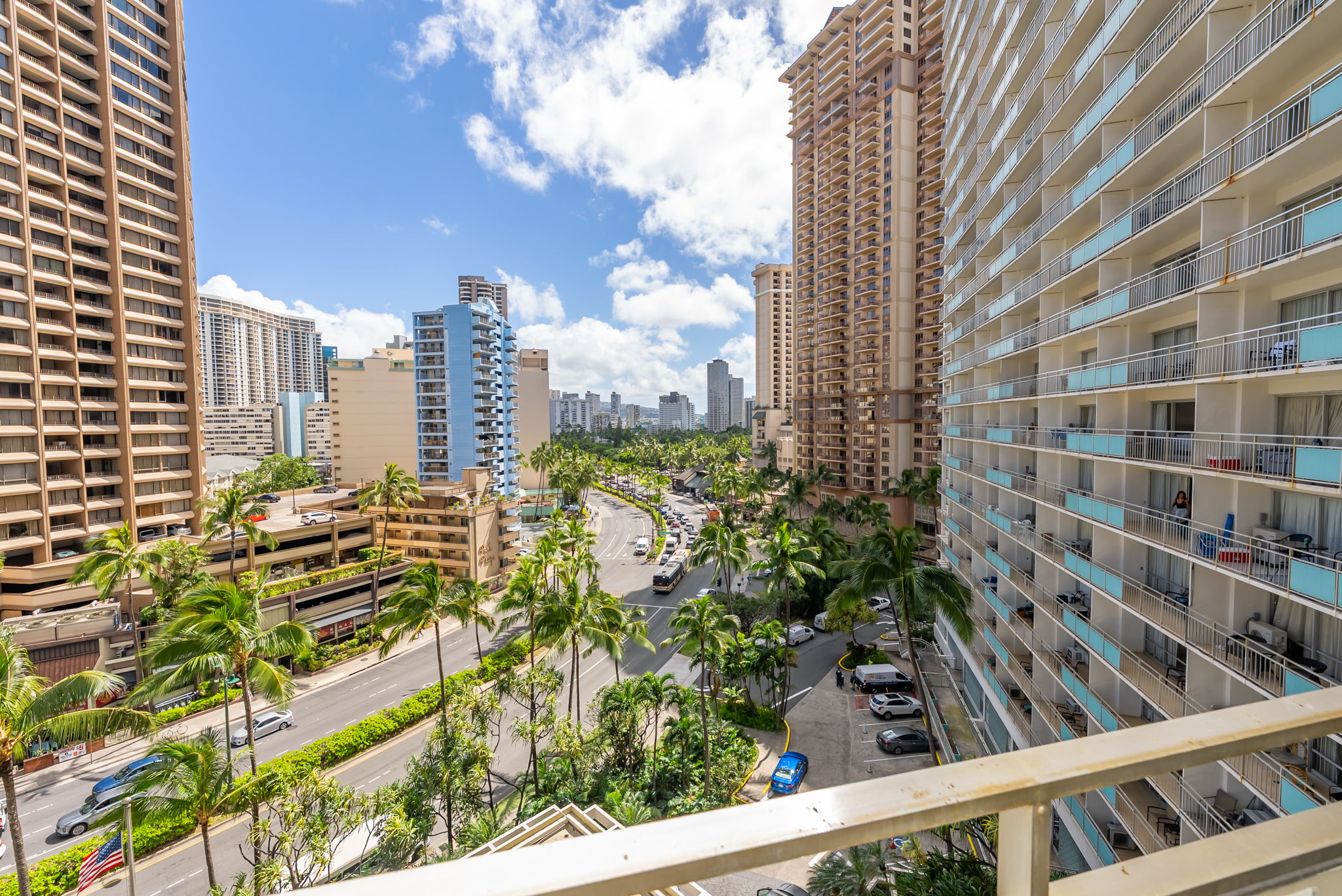 Street/city views of Waikiki from the lanai