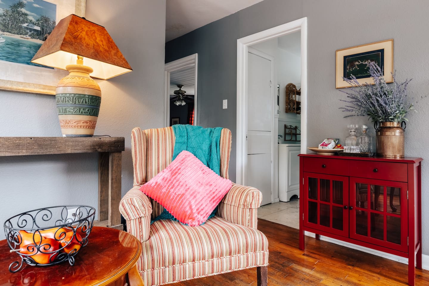house 1 living room with tasteful antique decoration 