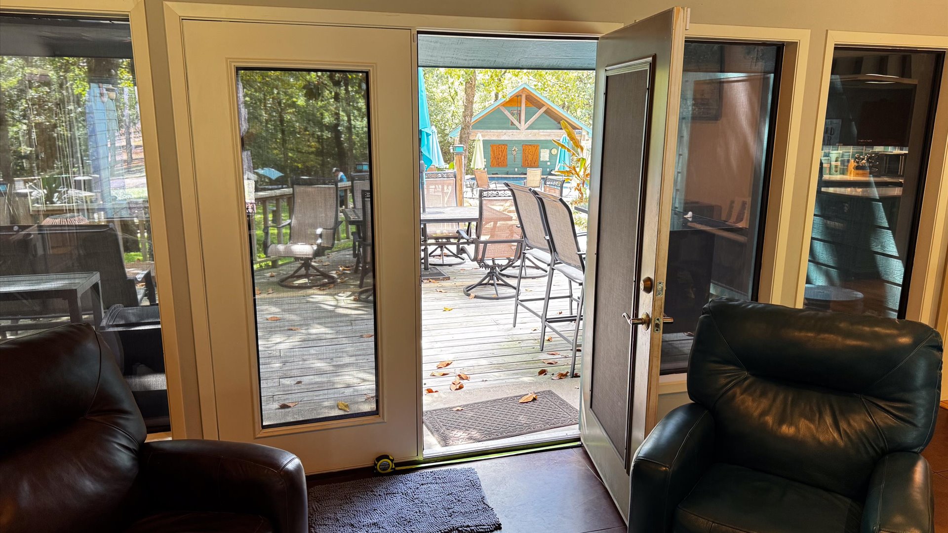 Lobby door leading to the outside deck. Zero step to get to the deck.