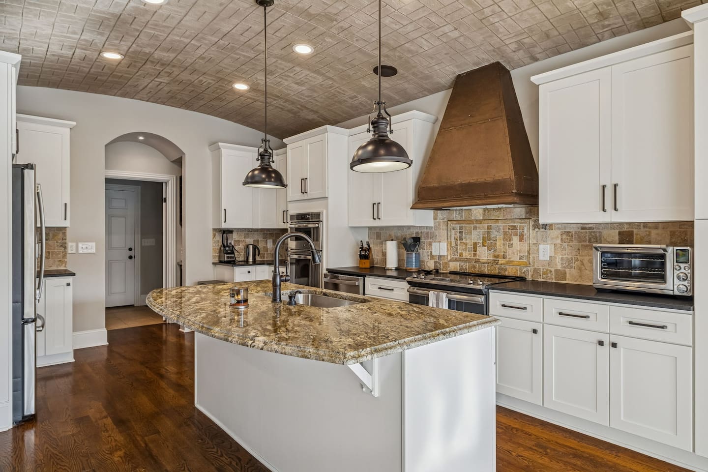 Don't miss the Breville full oven with everything including air frying capability!