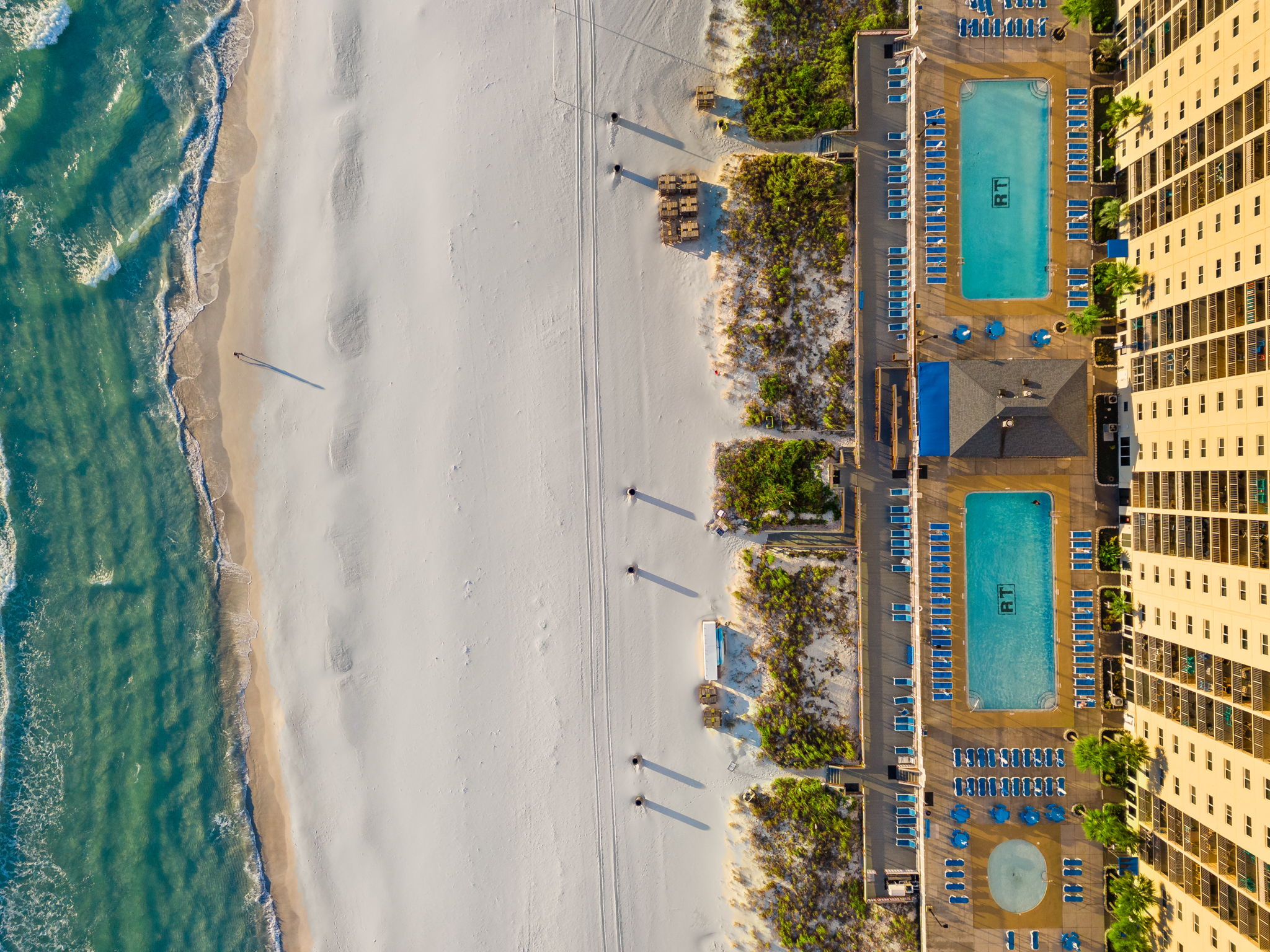 With over 500ft of direct beach access, down the elevators, a few steps past the pool and you are on the beach.