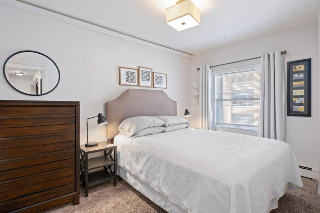 Queen Bed
