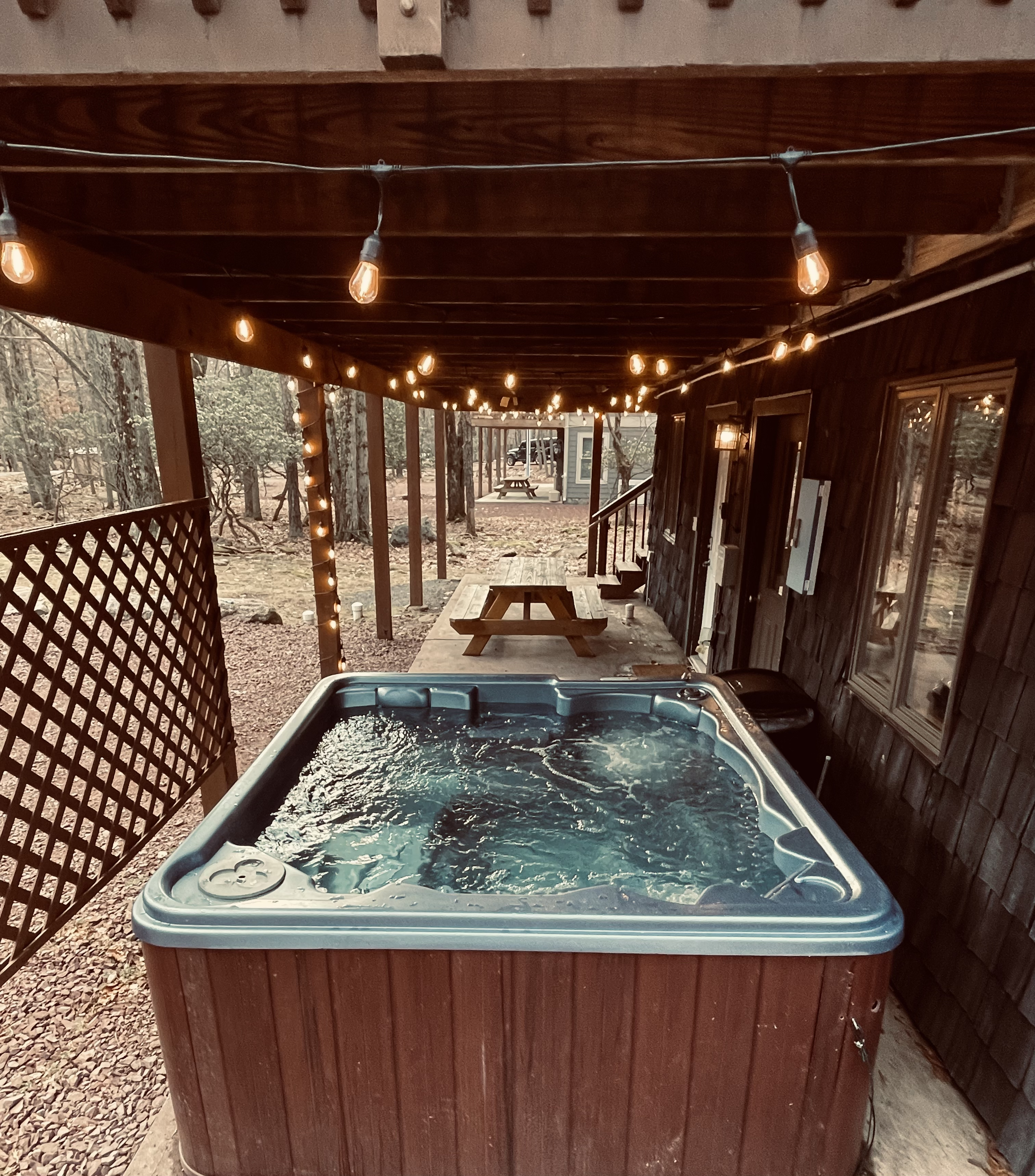 54 Pineknoll