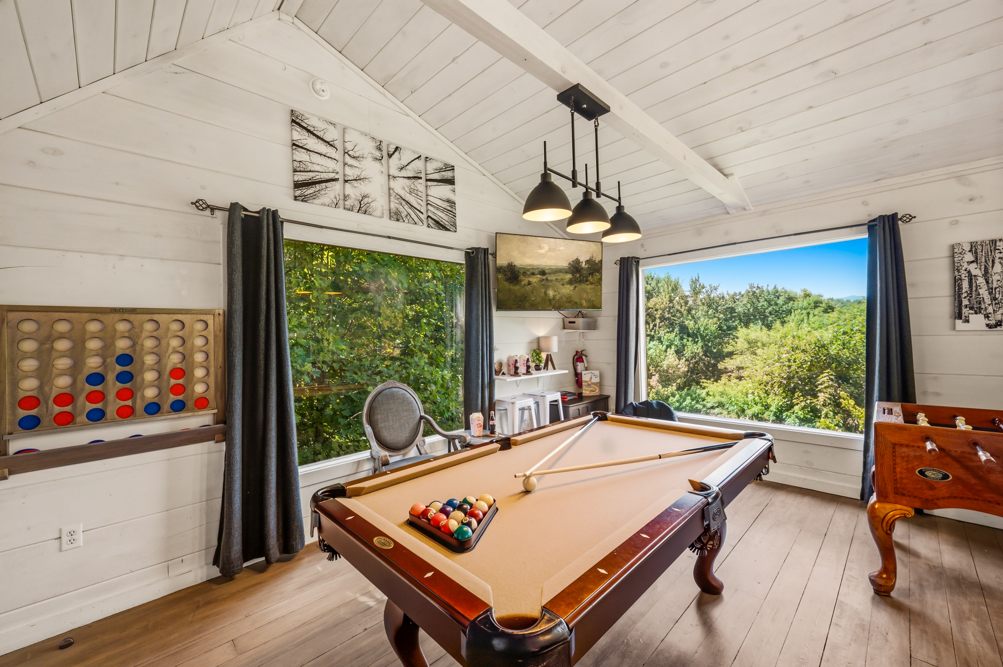 Game loft w/ views (2026 update)