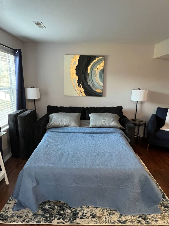 Queen size sleeper sofa 