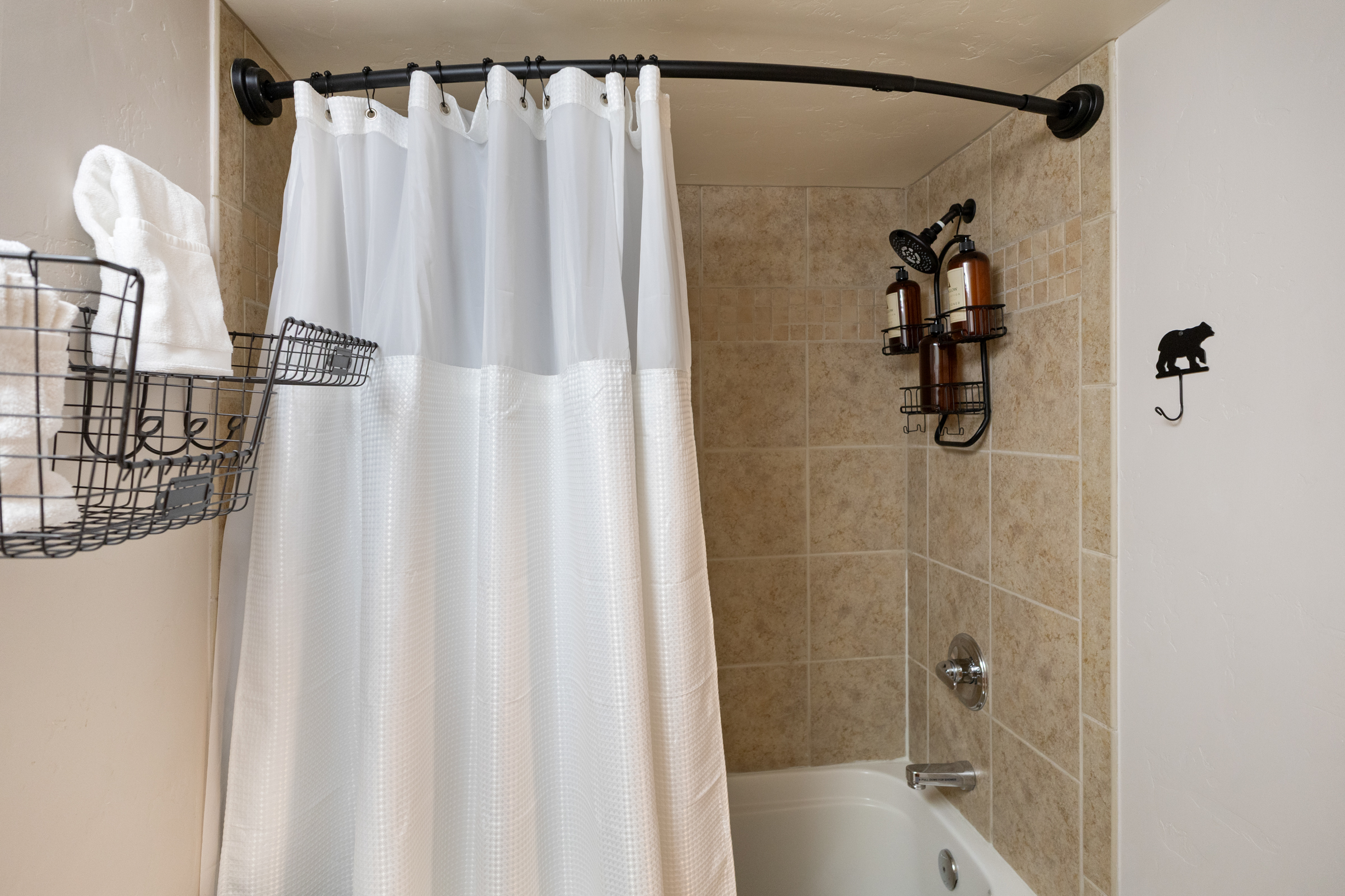 Bathroom 1 |Shower Tub Combo