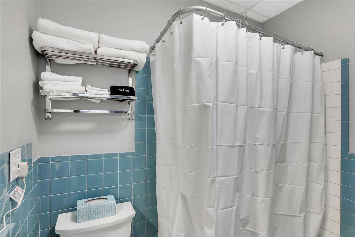 Unit 1 Bath